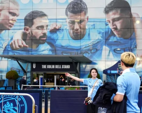 Man City Battle SSC Napoli in European Showdown